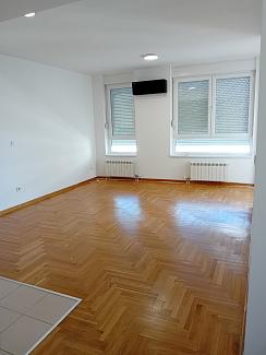 STAN VISNJICKA BANJA 400e