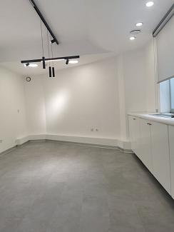 LOKAL/P.P. BEOGRAD NA VODI 2172e